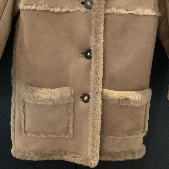 REAL SHEEPSKIN Coat UNISEX GIRLS /BOYS GIRLS  5-6 Y ,UK  made,switch buttons - Picture 15 of 15